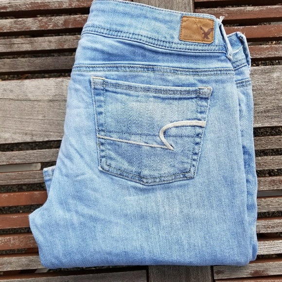 American Eagle Outfitters Denim - American Eagle Outfitters 6/R